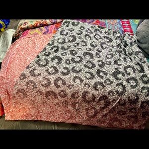 Queen size duvet cover. NWOT